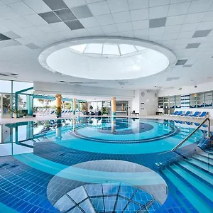 https://hotel-club-la-font-des-horts.aixenprovencehotels.org